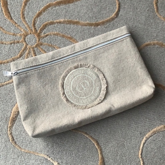 🆕 Dior | Beauty Linen Pouch - Picture 1 of 6